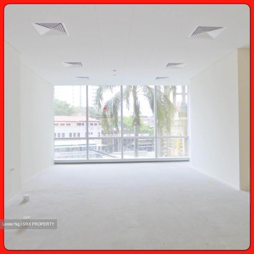 Sbf Center (D1), Retail #328575421